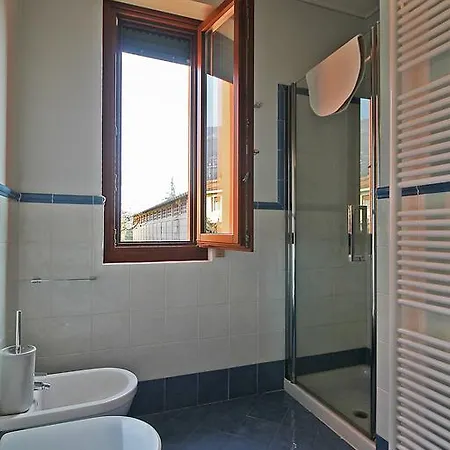Apartamento Self Saló
