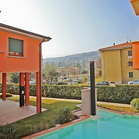 Apartamento Self Saló
